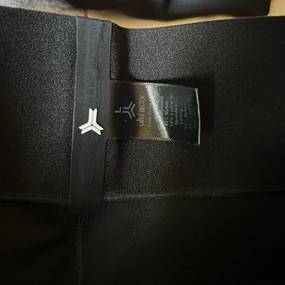 Ultracor Leggings - Picture 2 of 3